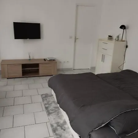 Charmant Studio Canape Lit Netflix Prime Video Dazn Wifi Le Havre Exterior photo