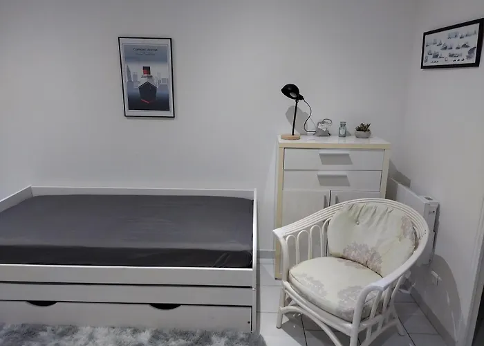Charmant Studio Canape Lit Netflix Prime Video Dazn Wifi